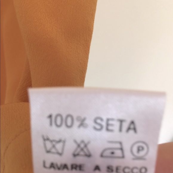 100% Silk Woman Tank Top mustard like natural Tan color deep round neck US M-L - Picture 5 of 5